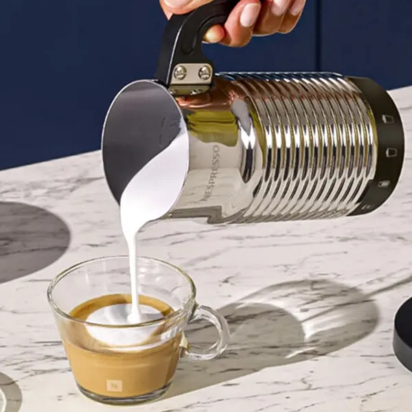 네스프레소 에어로치노4 우유거품기 리뷰, 사용 방법(Nespresso Aeroccino4) 썸네일